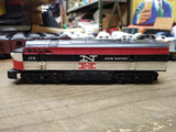 Vtg 2 Pc HO Scale AHM Diesel Locomotive Lot 1041 Union Pacific 370 New Haven