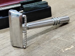 Vtg Gem Micromatic Clog Pruf Single Edge Safety Razor Blade Banks Bakelite Case!