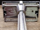 Vtg Gem Micromatic Clog Pruf Single Edge Safety Razor Blade Banks Bakelite Case!