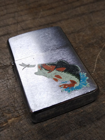 Vtg 1995 Zippo Large Mouth Bass Dragonfly Brushed Chrome Cigarette Lighter
