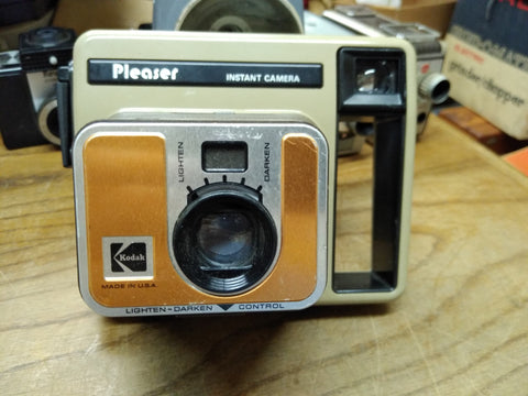 Vtg Kodak Pleaser Instant Camera 1977-1982 Made In USA!