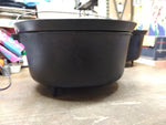 Vtg Griswold Cast Iron 310 Tite Top Dutch Oven #10 Flat Biscuit Lid 3 Leg #1