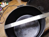 Vtg Griswold Cast Iron 310 Tite Top Dutch Oven #10 Flat Biscuit Lid 3 Leg #1