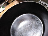 Vtg Griswold Cast Iron 310 Tite Top Dutch Oven #10 Flat Biscuit Lid 3 Leg #1