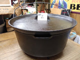 Vtg Griswold Cast Iron 310 Tite Top Dutch Oven #10 Flat Biscuit Lid 3 Leg #2