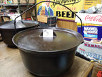 Vtg Griswold Cast Iron 310-A Tite Top Dutch Oven #10 Flat Biscuit Lid 3 Leg #3