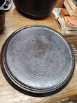 Vtg Griswold Cast Iron 310-A Tite Top Dutch Oven #10 Flat Biscuit Lid 3 Leg #3