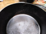 Vtg Griswold Cast Iron 310-A Tite Top Dutch Oven #10 Flat Biscuit Lid 3 Leg #3