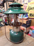Vtg Coleman Model 228H Double Mantle Gas Lantern with Pyrex Glass Globe 1974 USA