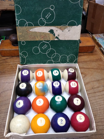 Vtg Aramith Brunswick Billiards Pool Table Ball Set 16 Piece 2 .25 Belgium Box!