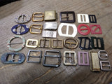 Vtg 28 Piece Mid Century Modern Fashion Belt Buckle Lot Bakelite Brass Metal
