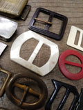 Vtg 28 Piece Mid Century Modern Fashion Belt Buckle Lot Bakelite Brass Metal