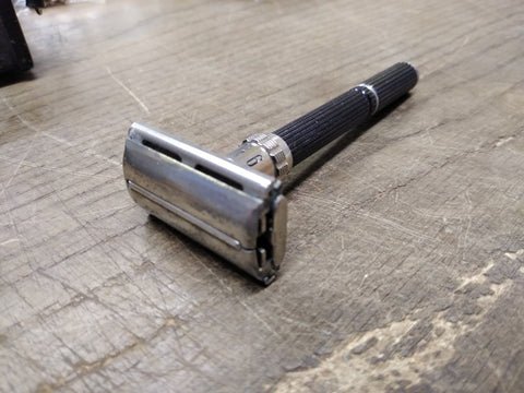 Vtg Gillette Black Beauty Super Adjustable DE TTO Safety Razor 1980 Date Code A1