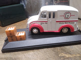 Vtg Road Champ Diecast 1950 Divco Graham Co Milk Truck w/Milk Crates Display Box