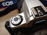 Vtg Canon EOS Rebel 2000 35mm SLR Camera with 28-80mm f/3.5-5.6 Lens w/Case