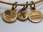 Vtg Alex and Ani 2016 NFL Pittsburgh Steelers Football Satin Gold Charm Bracelet