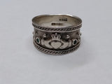 Vtg 925 Sterling Silver Claddagh Ring w/2 Emeralds Size 8.75-9 Made In Ireland!