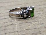 Vtg 925 Sterling Silver Green Peridot Size 8 Ring Very Nice!