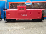 Vtg 2 Pc HO Model Power Burlington Northern 912 Switcher Loco 1435 Red Caboose
