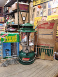Vtg 1970 Coleman 220F 2 Mantle Gas Lantern Pyrex Globe w/Lantern Hanger Orig Box