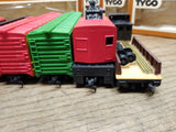 Vtg Tyco HO Scale Santa Fe Diesel Engine 6 Train Cars w/Crane Maintenance Works!