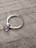 Vtg 925 Sterling Silver AVON Cubic Zirconia Stone Solitaire Ring Size 6.5 Nice!