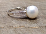 Vtg Women's IPS 925 Sterling Silver Ring w/10mm Pearl 8 Clear Stones Sz 7.5 Nice
