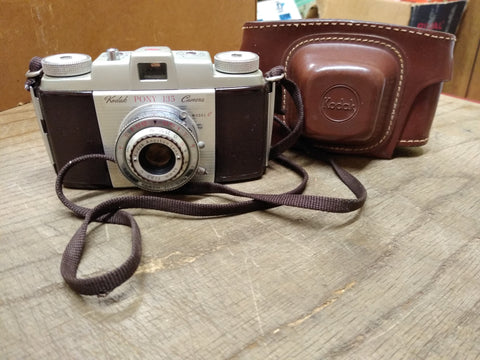Vtg Kodak Pony 135 Model C 35mm Film Camera 44mm f3.5 Lens Case Film in Camera?