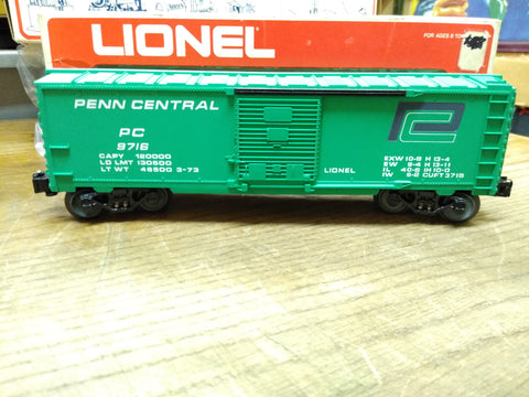 Vtg Lionel Trains O Gauge Penn Central 9716 Box Car w/Box Great Shape!
