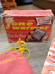 Vtg Unused Jone Aladdin Hand Warmer Keeps You Warm Hunting Hiking Original Box