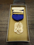 Vtg 1956 Westmoreland Rifles Pennsylvania Metallic Sights Gold Medal Orig Box!