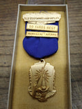 Vtg 1956 Westmoreland Rifles Pennsylvania Metallic Sights Gold Medal Orig Box!