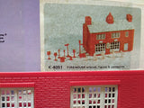 Vtg K Lineville MDK Full O Scale Train Fire House Plastic Model Building Kit