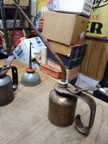 Vtg Eagle Thumb Pump Oiler Can 11 Inches Tall 3 Inch Diameter Gas & Oil