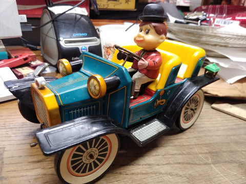 Vtg Japan TN Mystery 1901 Battery Powered Tin Toy Jalopy Car w/Lights Working!