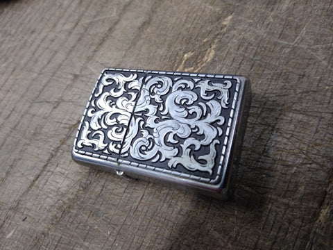 Vtg 2003 ZIPPO Marlboro Storming Scroll Silver Black Cigarette Lighter USA!