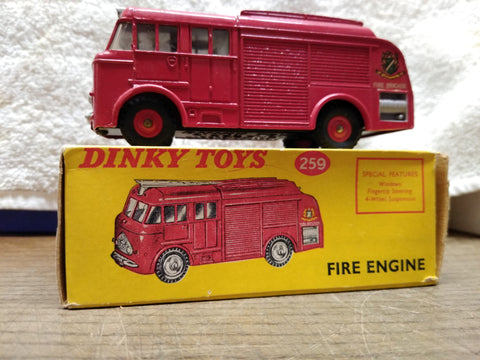 Vtg Meccano Dinky Toys Diecast 259 Fire Engine Truck w/Ladder Windows Orig Box