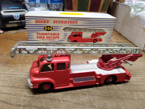 Vtg Meccano Dinky Toys Diecast 956 Turntable Fire Escape Ladder Truck w/Box Nice