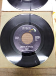 Vtg 6 Pc 45 RPM Record Lot Mungo Jerry Sammy Davis Taco John Denver Leo Sayer