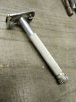 Vtg Date Code K-2 1965 Lady Gillette TTO DE Starburst Safety Razor in Good Shape