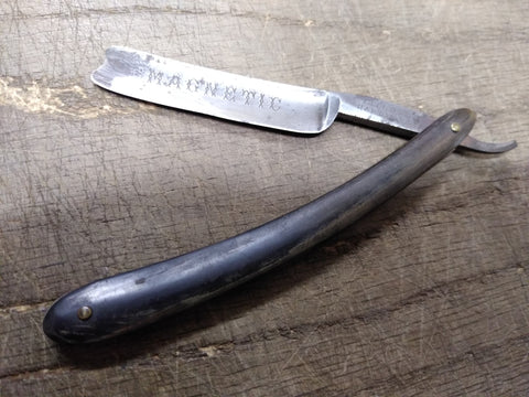Vtg Bindley Hardware Co Magnetic Folding Straight Razor w/Jimps Pittsburgh Pa