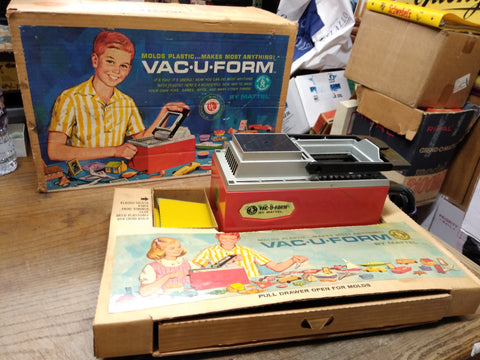 Vtg Mattel Vac-U-Form Plastic Molding Set Toy 1962 Working with Molds and Box