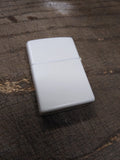 Vtg 2000 Zippo Logo Cigarette Lighter Merry Christmas White Matte Green Enamel