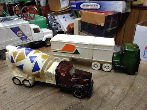 Vtg Avon 2 Piece Lot Wild Country Cement Mixer Everest Highway King Semi Truck