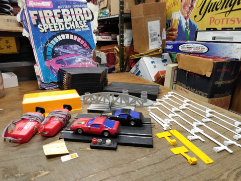 Vtg Artin Firebird Speed Chase Slot Car Set Battery Operated w/Track Cars Work!