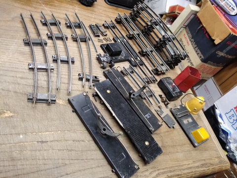 Vtg American Flyer Parts Repair Lot Straight Curved Track Remote Uncoupler Cars