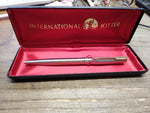 Vtg 2 Pc Parker Advertising Pen Lot Big Red Felt International Jotter Ball Point