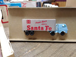 Vtg HO Train Car Loader Lot Life Like Tyco Cars Unloading Car Pipe Loader Boxes!