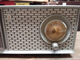Vtg Zenith Table Top Tube Am Clock Radio Clock Works Parts Repair Lot Nice Case!