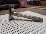 Vtg Gillette 1966 L4 Slim Adjustable TTO DE Safety Razor in Good Shape!